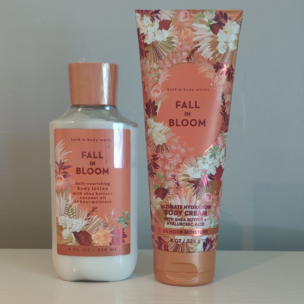 Bath & Body Works Fall in Bloom Moisturizer Duo - Orange and White